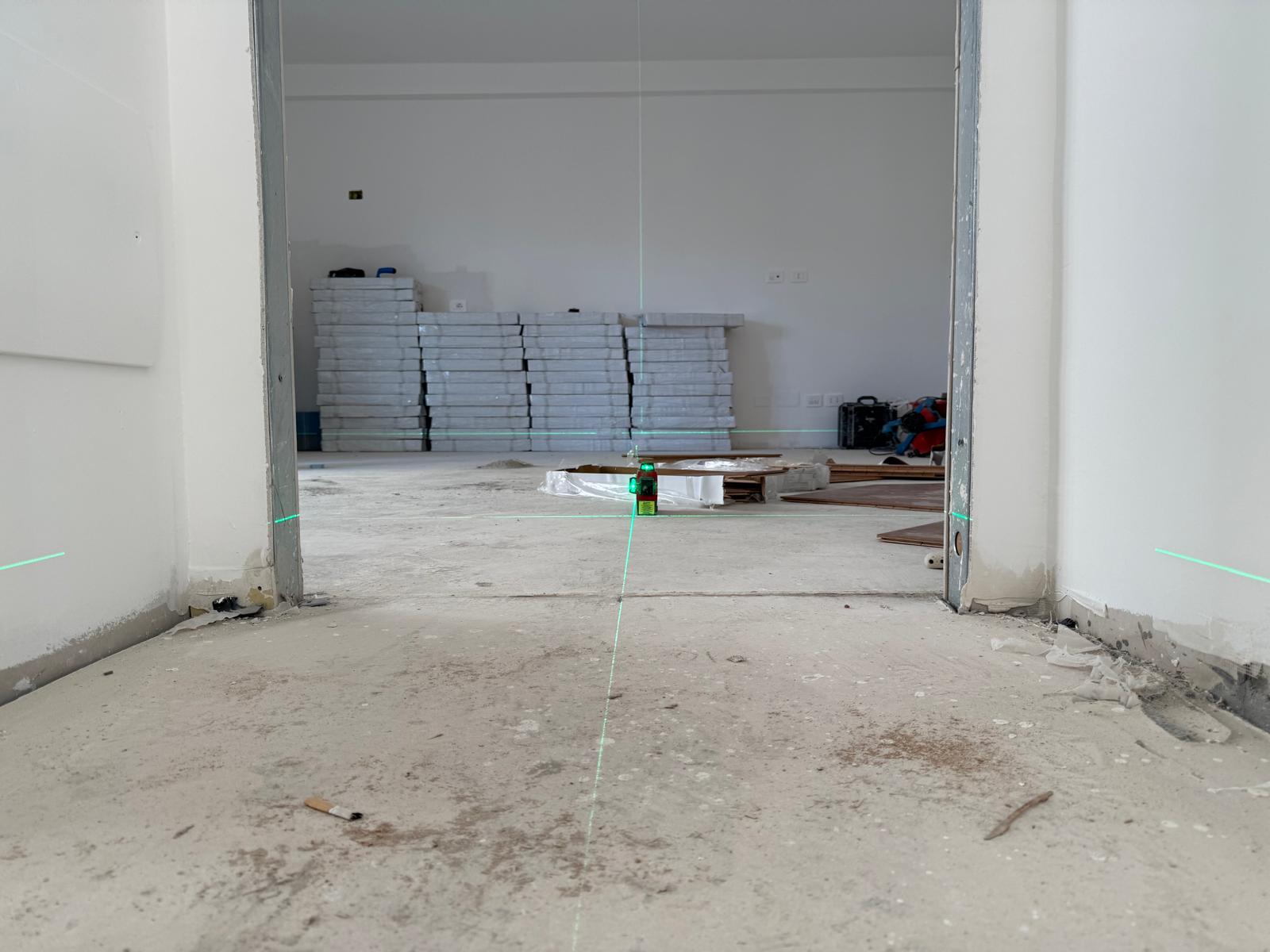 parquet-grezzo-vano-porta-laser.jpg